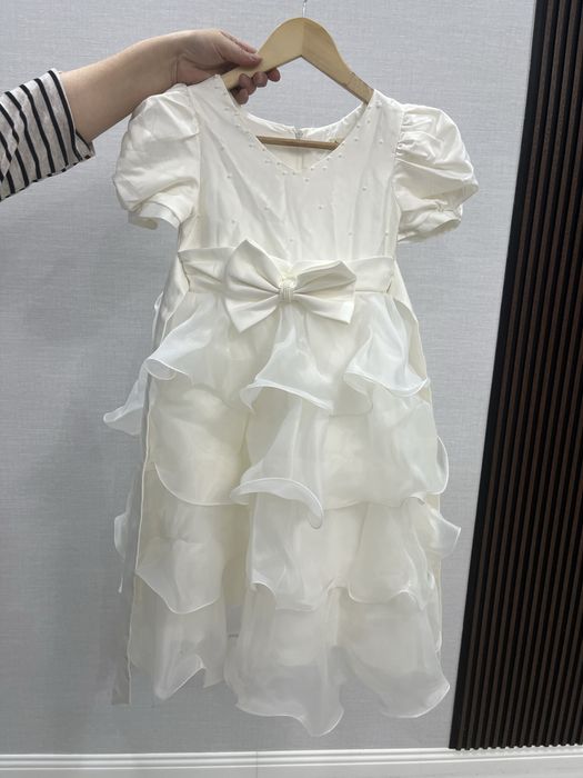 Платье на 5-6 лет