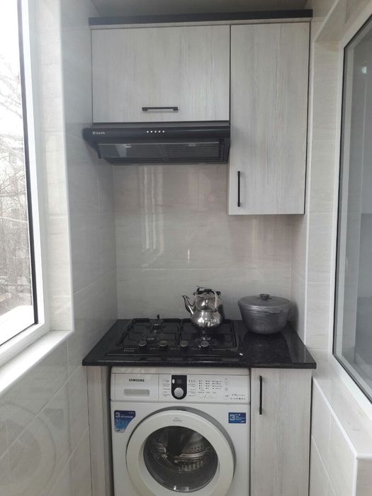 Арендага берилади 2 хона 3 этаж Вокзалда.Агентство