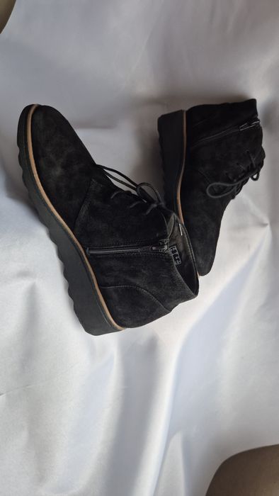 Ghete dama piele Clarks nr.39 originale