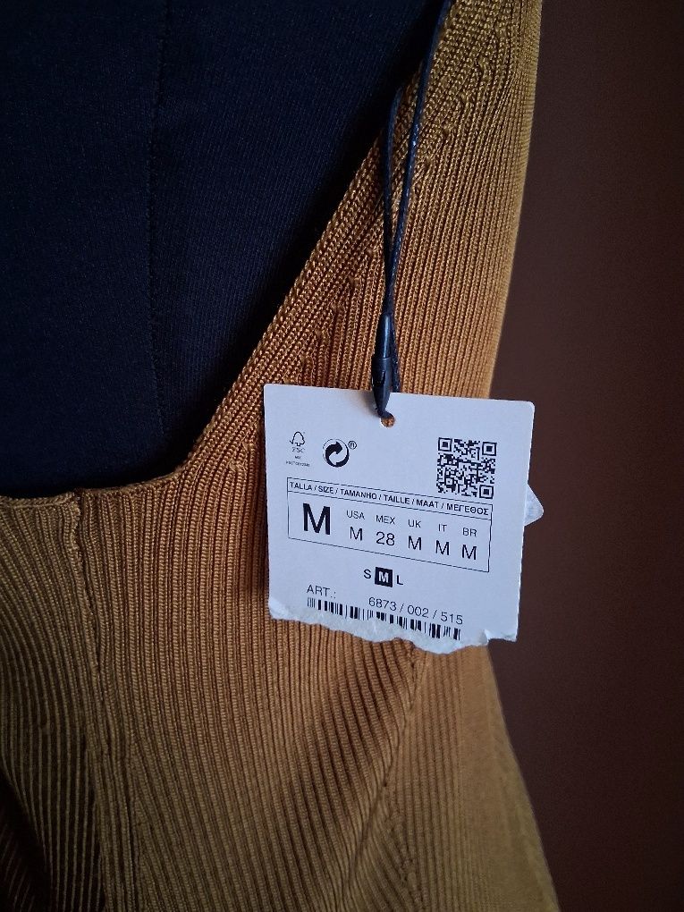 Рипс рокля Zara / нова