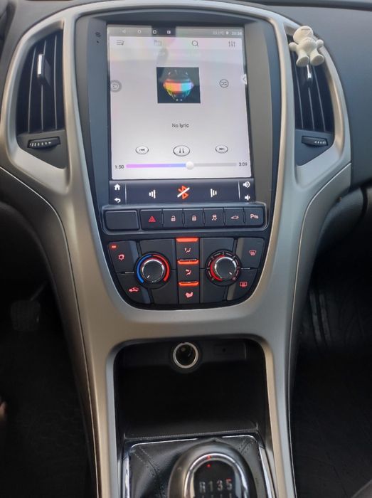 Opel Astra J 1.4 benzina (100 Hp) ecoFLEX 2010, Hatchback