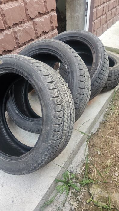 Зимняя шина 255/45/20