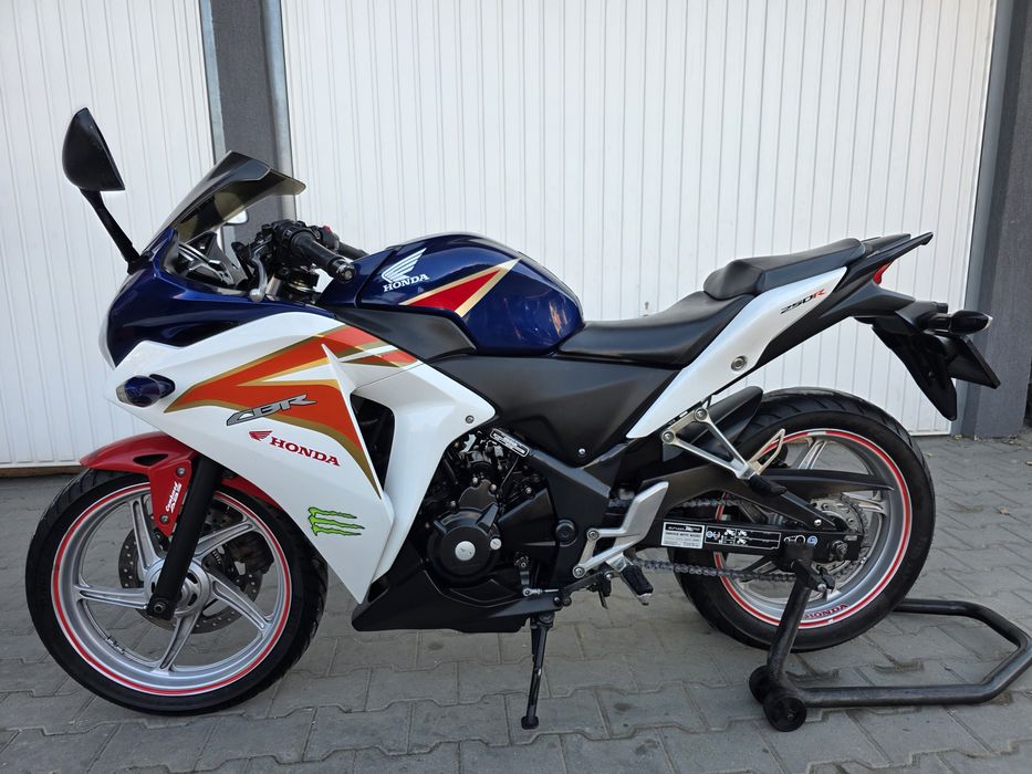 A2 Honda Cbr 250R 2012 ABS motocicleta 35kw permis