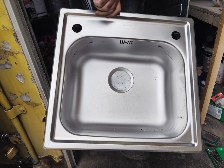 Chiuveta de bucătărie din inox