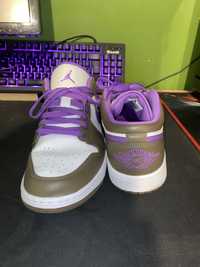 Air Jordan 1 Low "Purple Mocha" sneakers - Marime [ 44,5 ]