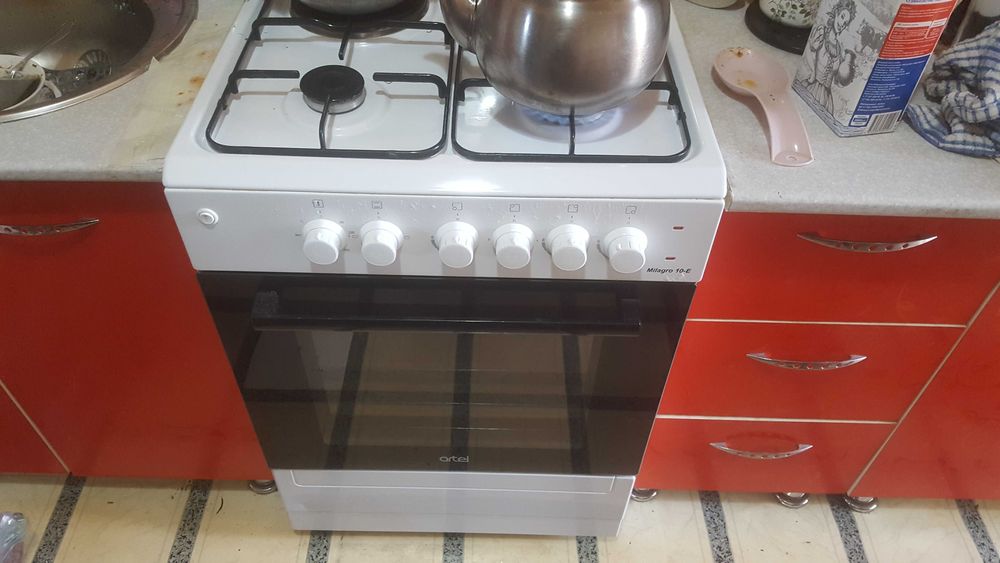 Продам газ плита