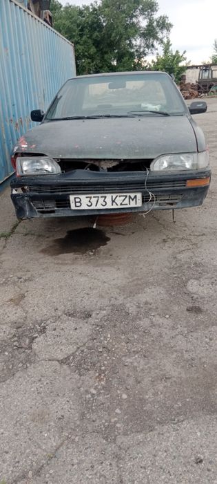 Продам срочно  запчасти на тойота корола 1991