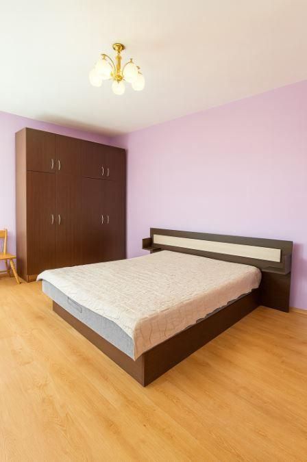 Дава се под наем Тристаен апартамент в Варна, Изгрев - 90 кв.м за 400 € - Снимка #3