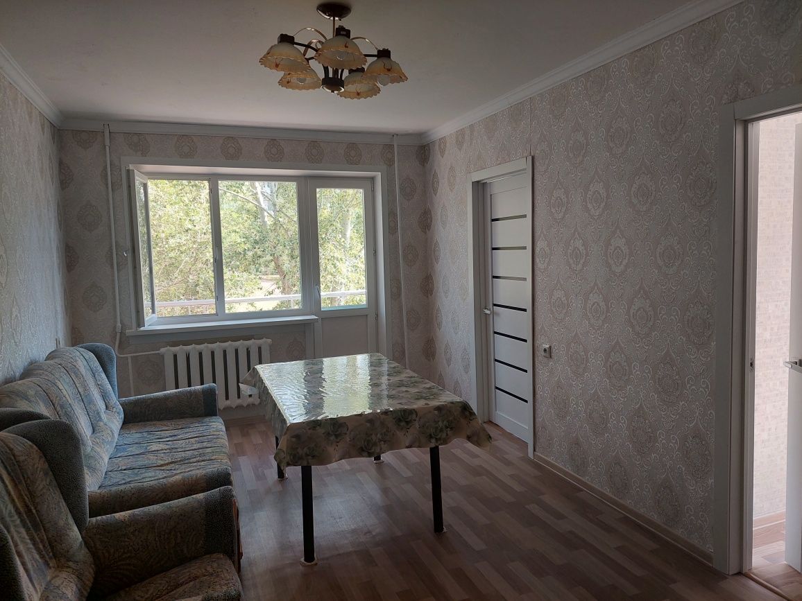 Продам 4-х ком.кв. Адрес 4 мкр 33 дом