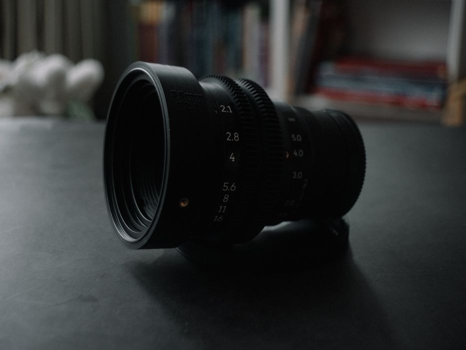 Продавам кино обектив Helios 44-2