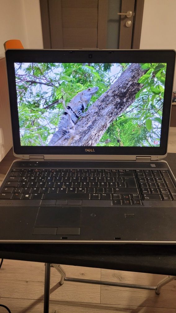 Laptop Dell Latitude E6530 i5-3320M 2.6 GHz / 6 GB / 1000 GB / Full HD