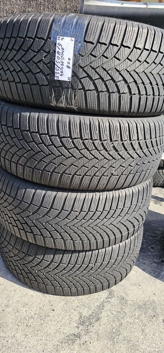 235 50 R 19 Bridgestone iarna