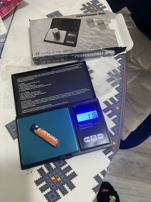 Cantar bijuterii nou la cutie