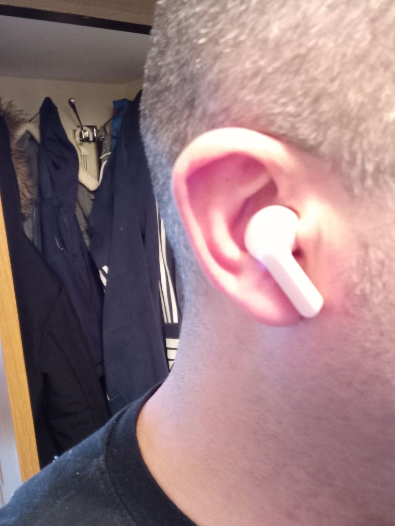 Două perechi caști HandsFree Bluetooth Wireless Microfon. Noi