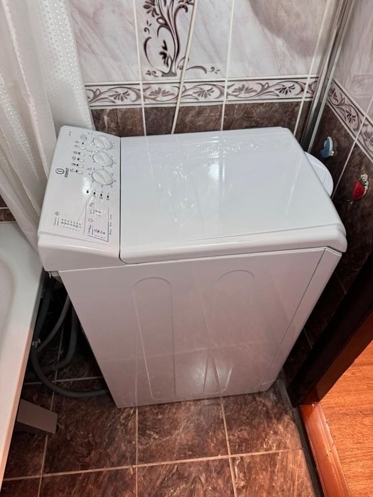 Продам стиральную машину