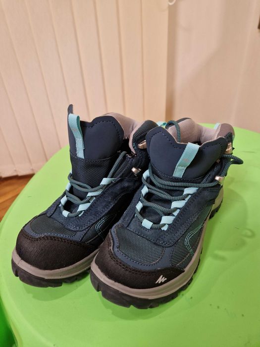 Непромокаеми туристически обувки 37 номер