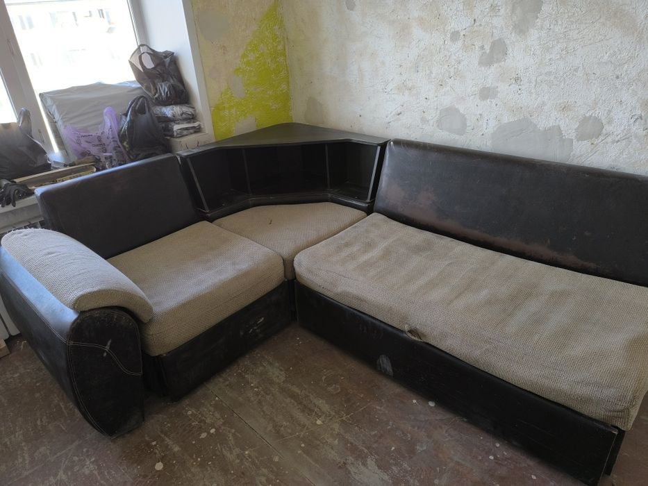 Отдам диван бесплатно