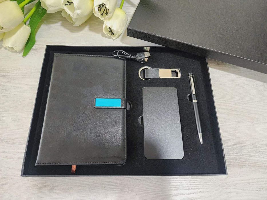 Barcha turdagi sovgʻalar uchun toʻplamlar logo va yozuv tushirish b-n