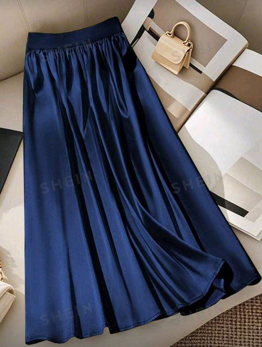 Fusta eleganta satin marimea L, noua