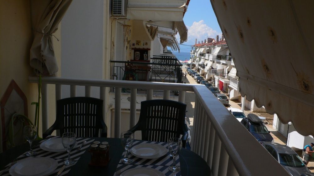 Апартамент "Синьо Лято" /голям/, Паралия Офринио - Гърция, на 70 м от