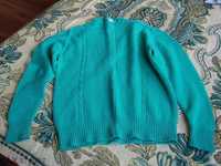 Продавам нов пуловер,естествена вълна,размер 48 - 50