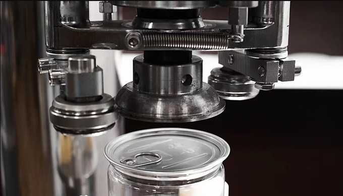 ПЭТ банка с алюминиевой крышкой EASY OPEN пластиковая изи опен разные