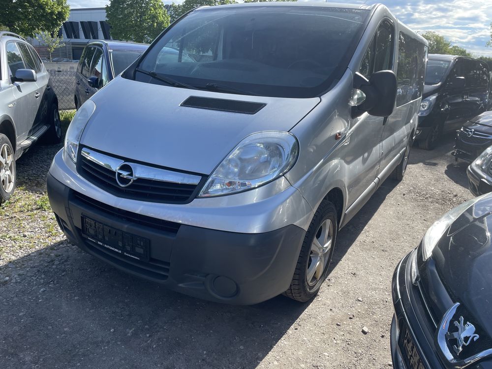 Opel Vivaro/Renault trafic