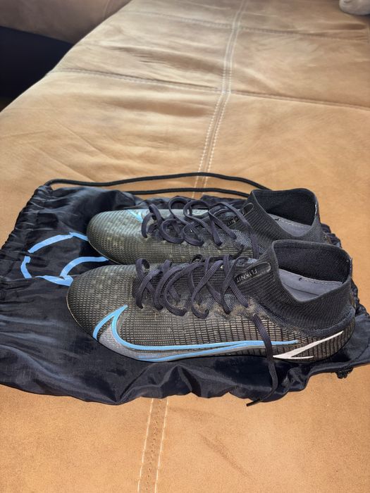 Nike mercurial бутонки