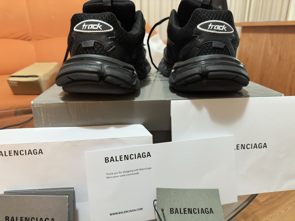 Balenciaga Track  44