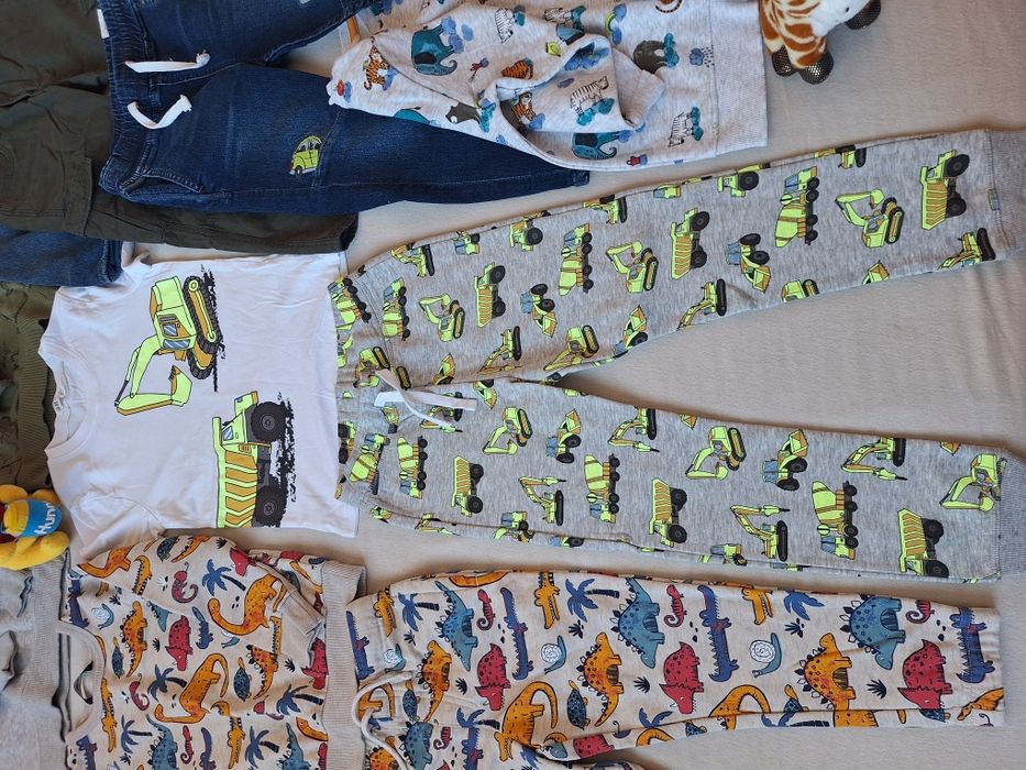 Чисто нови дрехи размер 110/116