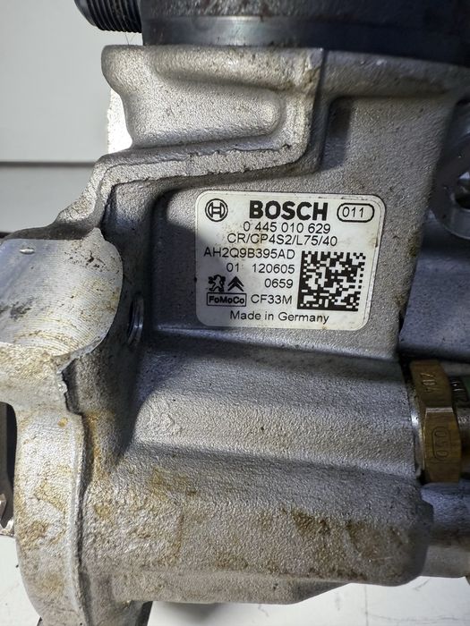 Горивна помпа 3.0 V6 D Land Rover Discovery 4 L319 (2009-2016)