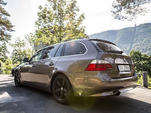 Vând bmw 520 preț fix