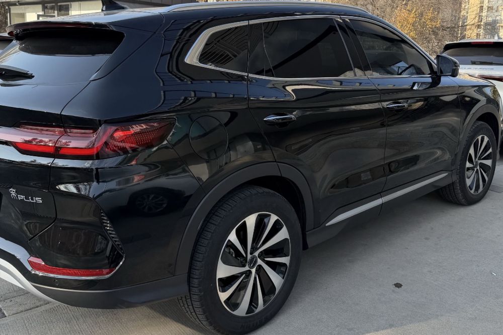 Champion 605 ev 2023