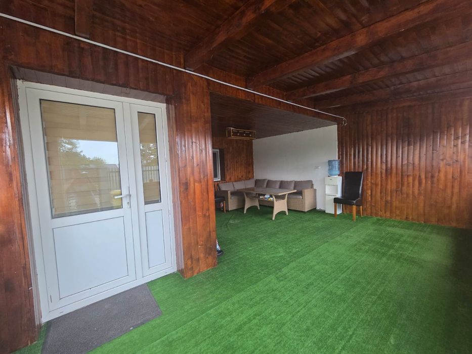 Vand/schimb cu apartament + diferenta