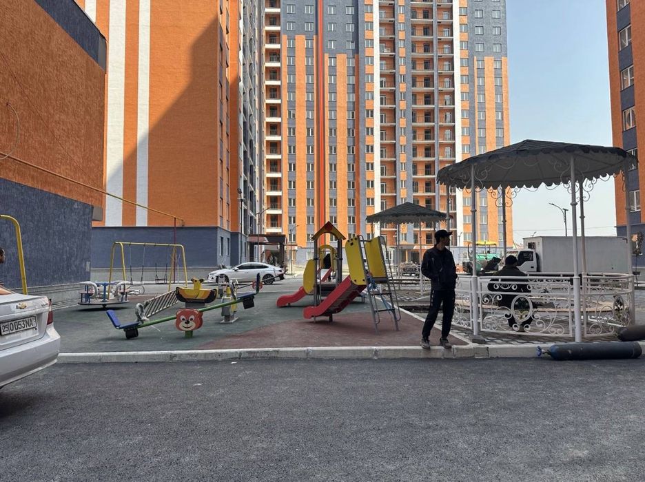 Продаю 3-х комнатную в Бектемирском районе