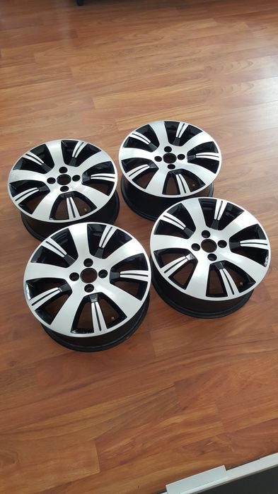 JanteRenaultClioCapturZoeLoganSanderoJoggerLodgyDokkerNissanMicra4X100