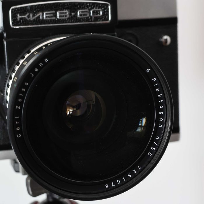 Obiectiv Carl Zeiss Jena, Flektogon 4, 50mm, montura P6