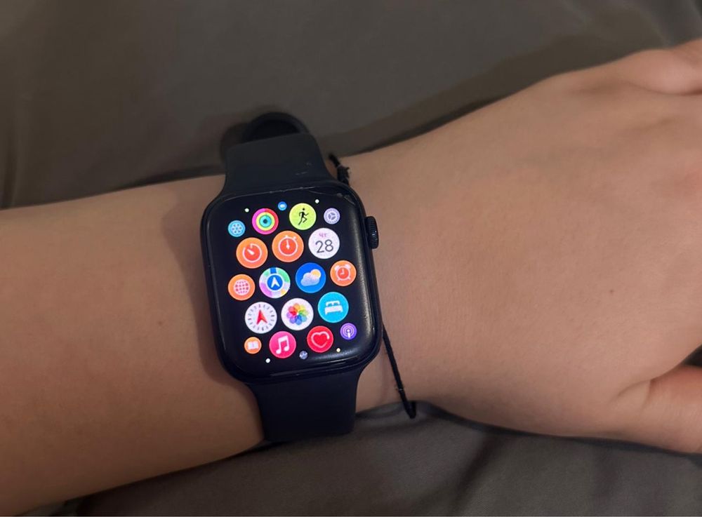 Apple Watch SE 2024