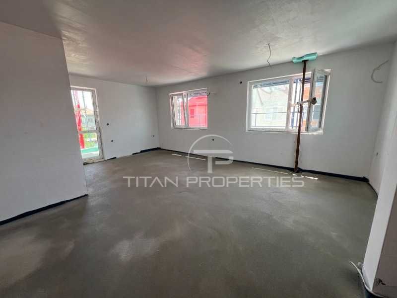 Продава се Тристаен апартамент в Пловдив, Тракия - 104 кв.м за 1183 €/кв.м - Снимка #2