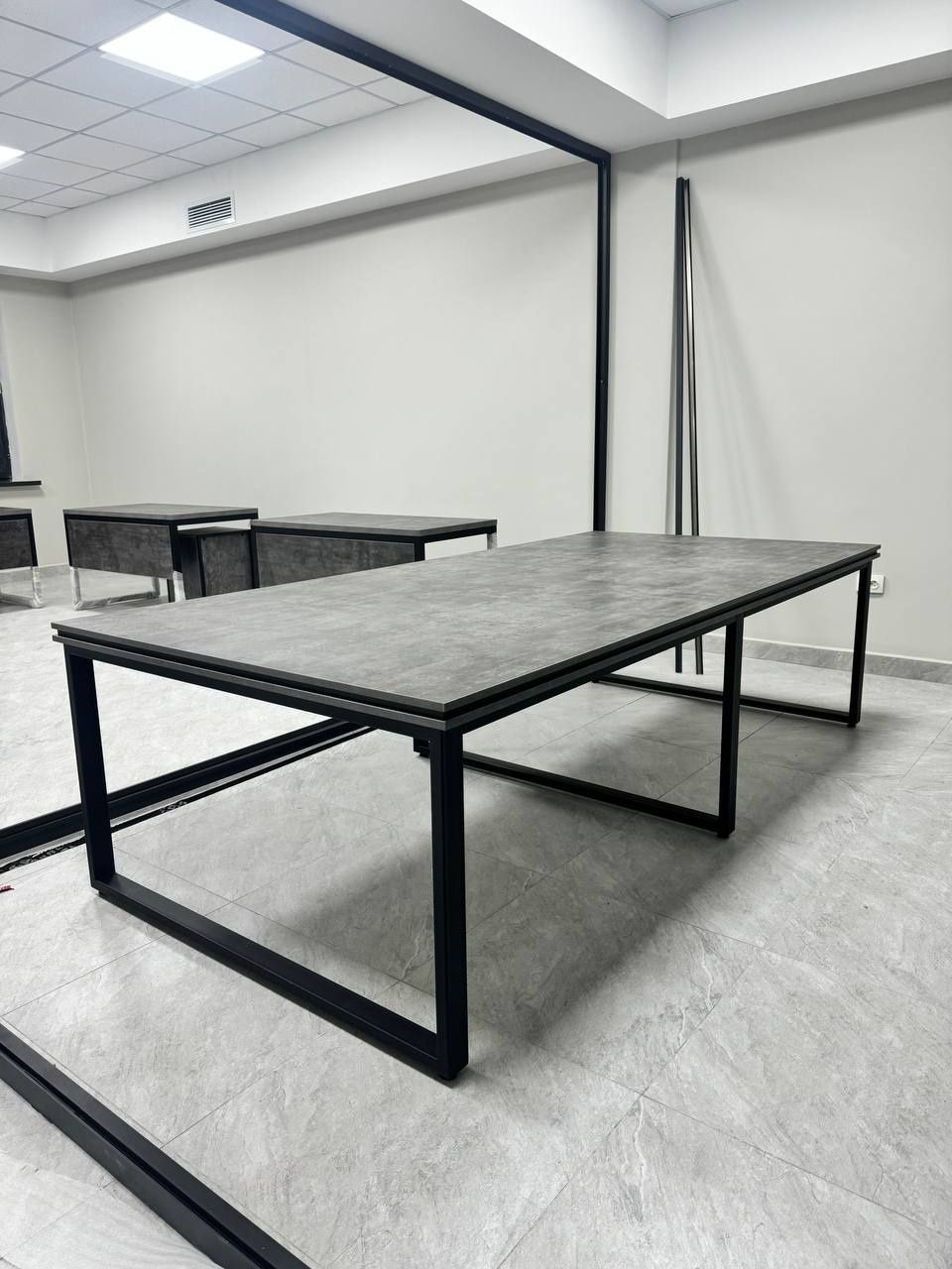 Переговорный стол Йигилиш столи Loft Yigilish stoli