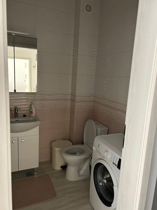 Inchiriez apartament 2 camere