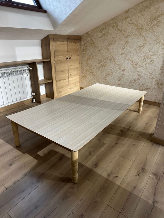 Хонтахта, стол узбекский