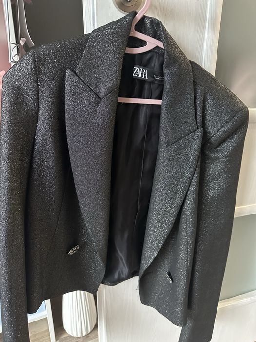 Яке Tommy Hilfiger, Calvin Klein, Zara, Armani и др.