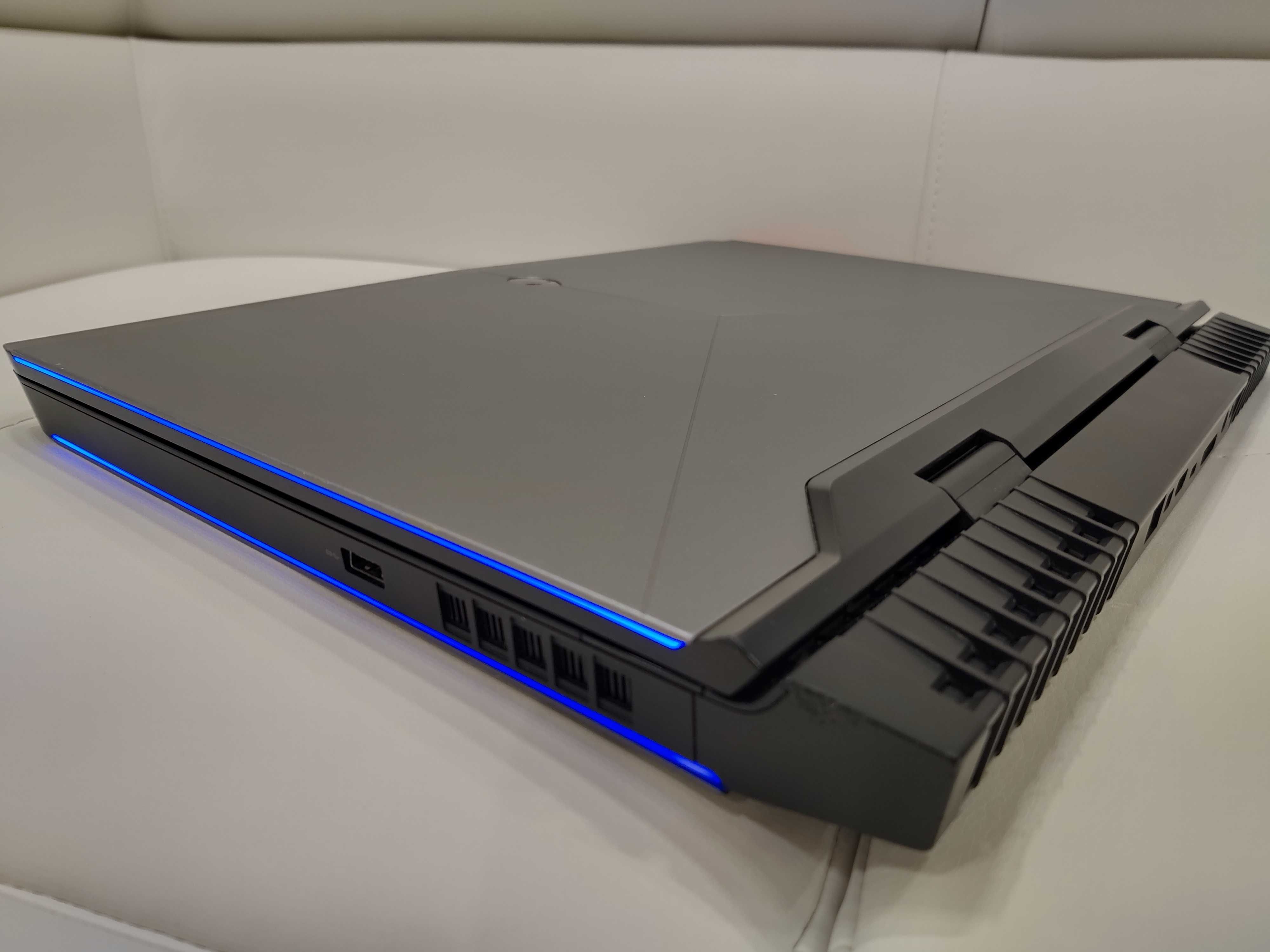 Laptop ALIENWARE ,intel core i7, video 8 GB nvidia GTX, ram 32 gb