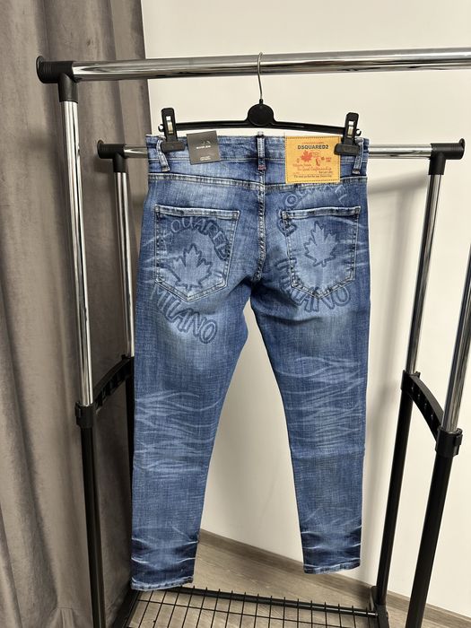 Blugi DSQUARED2 super calitate