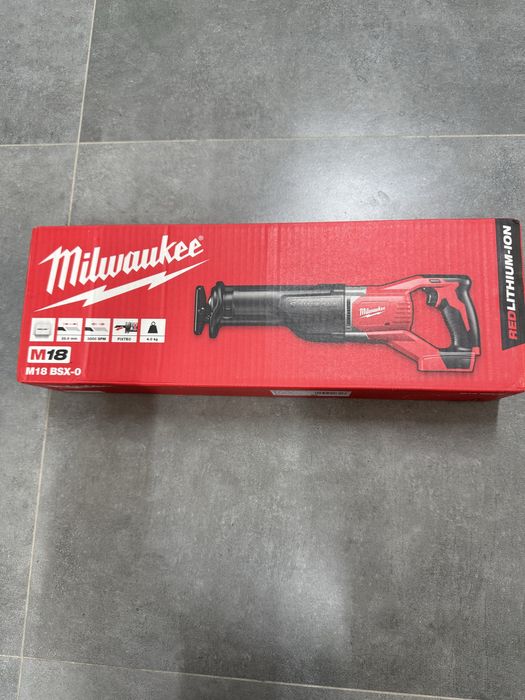 Fierastrau tip sabie Milwaukee M18 BSX-0 nou sigilat