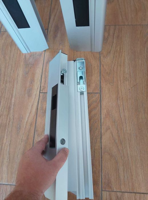 Inchizator oblon aluminiu maner oblo bena iveco sprinter ducato clanta