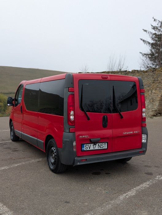 Opel Vivaro 2011