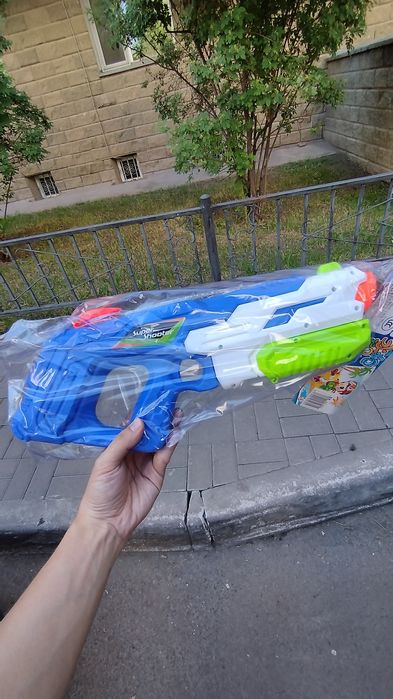 Водяные автоматы и пистолеты