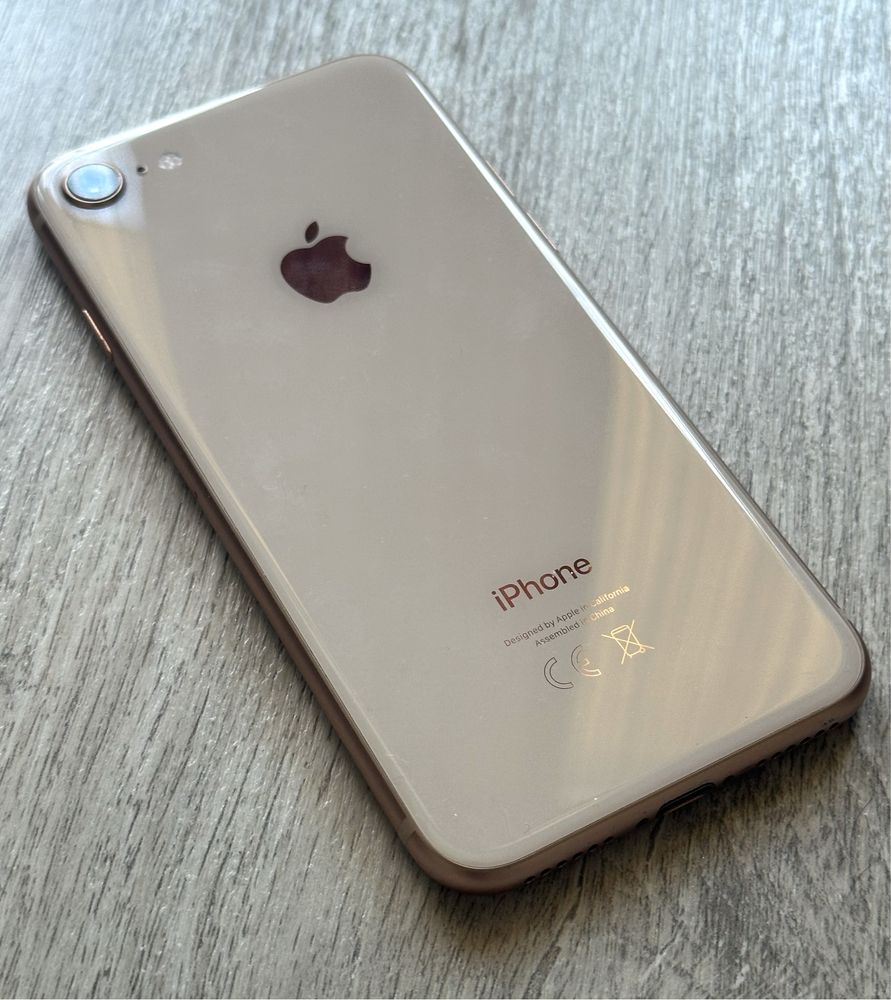 Apple iPhone 8!! Stare Foarte Bună!! 64 gb!!